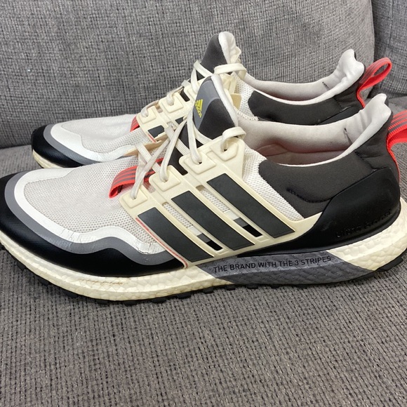 Adidas men’s Ultraboost All Terrain running shoe size 11.5 - Picture 3 of 7